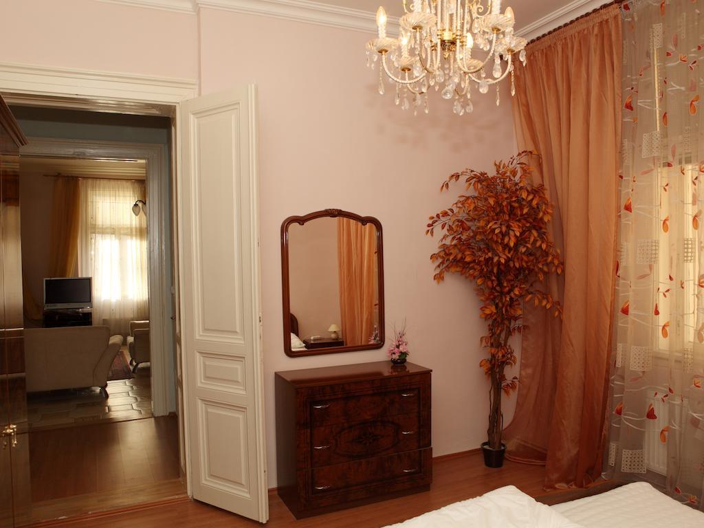 7K - Apartmany Lazenska Karlsbad Exteriör bild